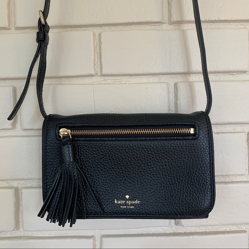 Kate Spade Pebbled Leather Wallet Clutch Crossbody